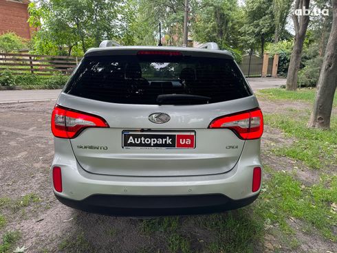 Kia Sorento 2014 серый - фото 7