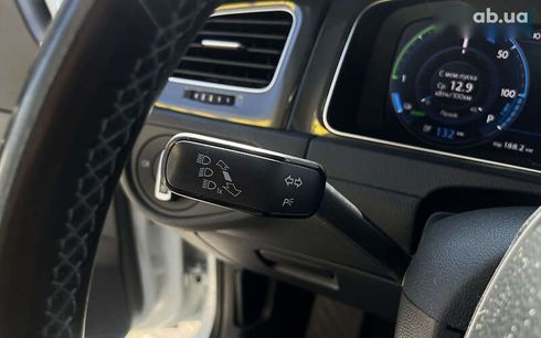 Volkswagen e-Golf 2017 - фото 17