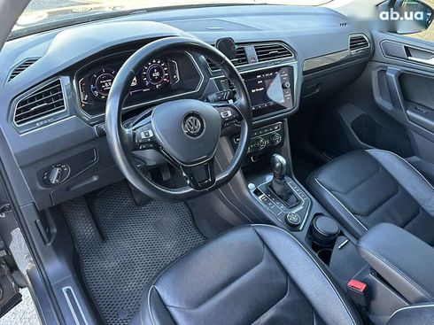 Volkswagen Tiguan 2020 - фото 23