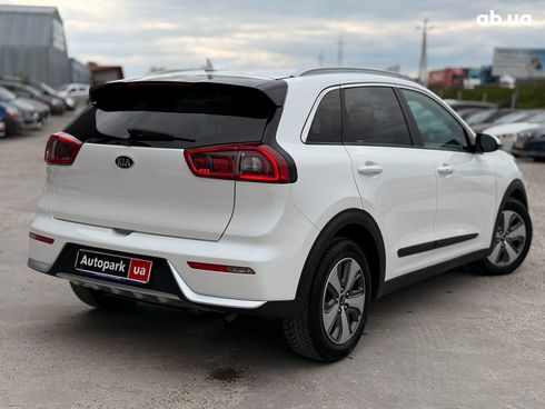 Kia Niro 2019 белый - фото 11