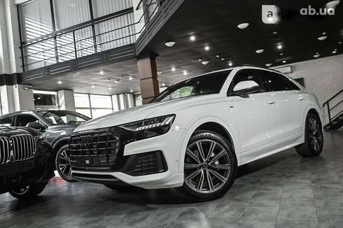 Audi Q8 2023 - фото 9