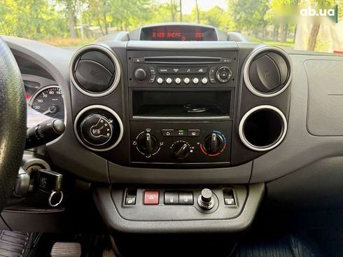 Peugeot Partner 2014 - фото 20