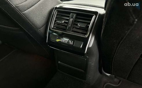 Skoda Superb 2018 - фото 27