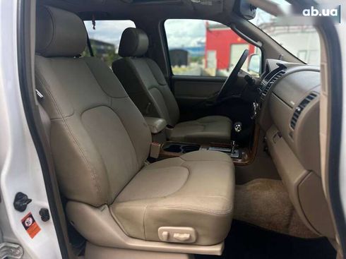 Nissan Pathfinder 2005 - фото 17