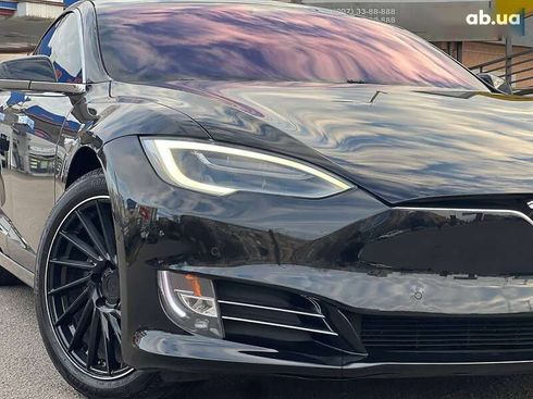 Tesla Model S 2019 - фото 4