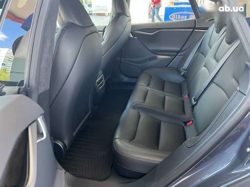 Tesla Model S 2020 - фото 18