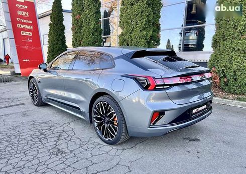 Zeekr 001 2025 - фото 10