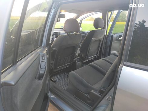 Opel Zafira 2004 серый - фото 13