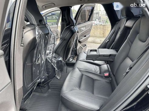 Volvo XC60 2019 - фото 27