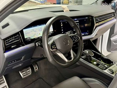 Volkswagen Touareg 2023 - фото 26