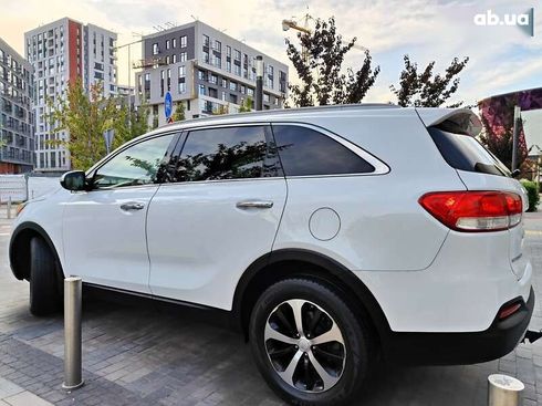 Kia Sorento 2015 - фото 13