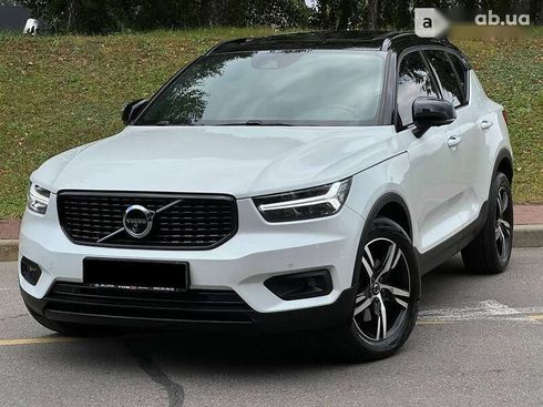 Volvo XC40 2020 - фото 25