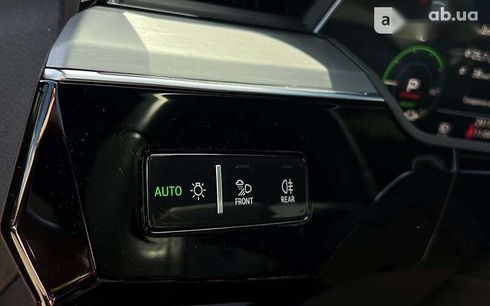 Audi E-Tron 2019 - фото 28