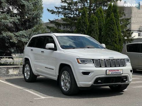 Jeep Grand Cherokee 2019 - фото 2