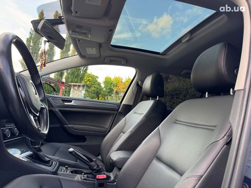Volkswagen Golf 2018 синий - фото 19