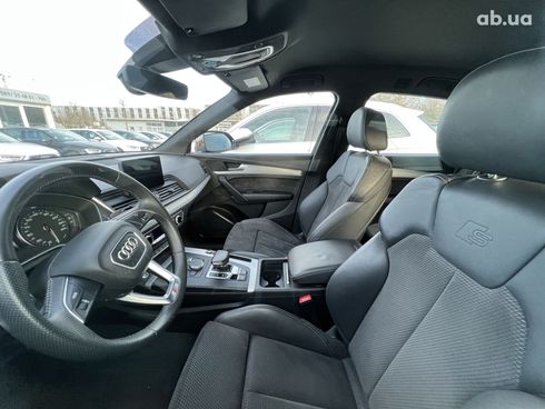 Audi Q5 2021 - фото 36