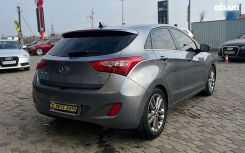 Hyundai Elantra 2015 - фото 7