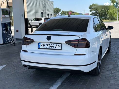 Volkswagen Passat 2018 - фото 10