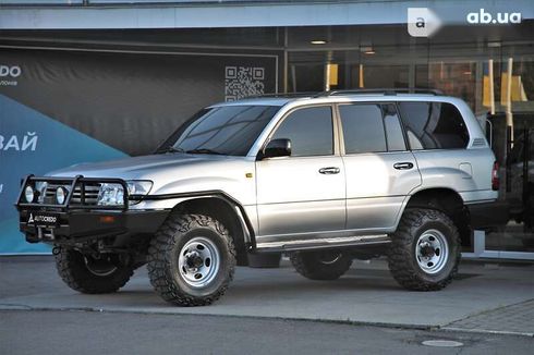 Toyota Land Cruiser 2006 - фото 3