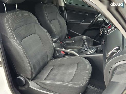 Kia Sportage 2012 - фото 11