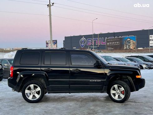 Jeep Patriot 2013 черный - фото 11