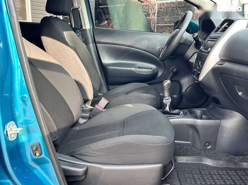 Nissan Versa 2016 - фото 27