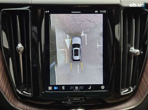 Volvo XC60 2023 - фото 20
