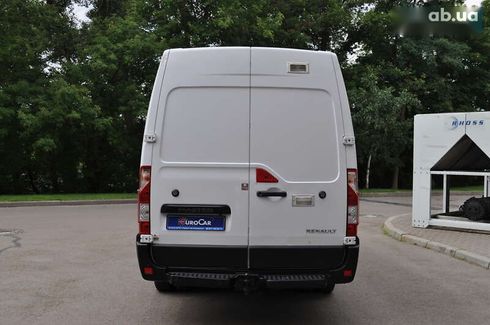 Renault Master 2020 - фото 9