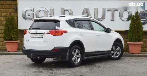 Toyota RAV4 2015 - фото 12