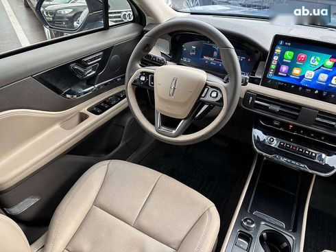 Lincoln Corsair 2023 - фото 17