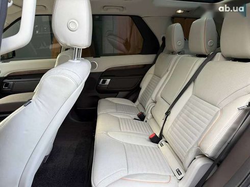 Land Rover Discovery 2017 - фото 16