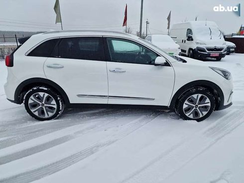 Kia Niro 2021 - фото 12