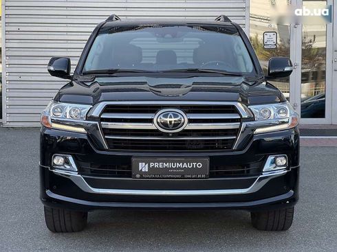 Toyota Land Cruiser 2019 - фото 6