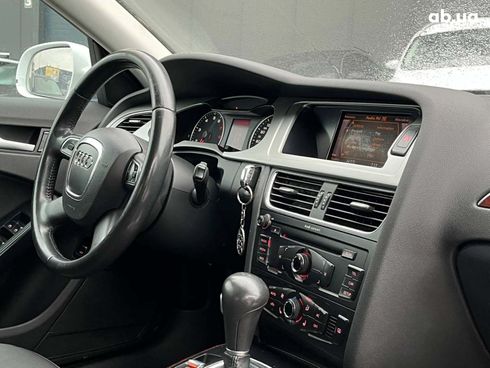 Audi A4 2010 белый - фото 35