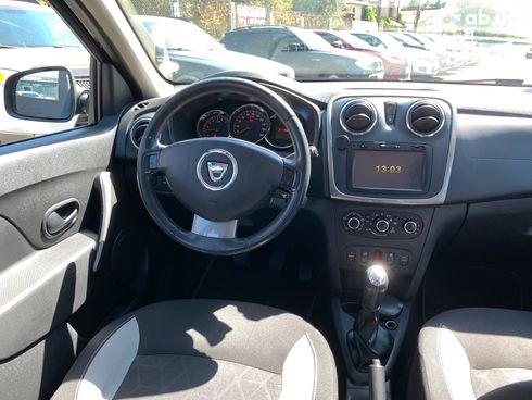 Dacia Sandero Stepway 2015 черный - фото 27