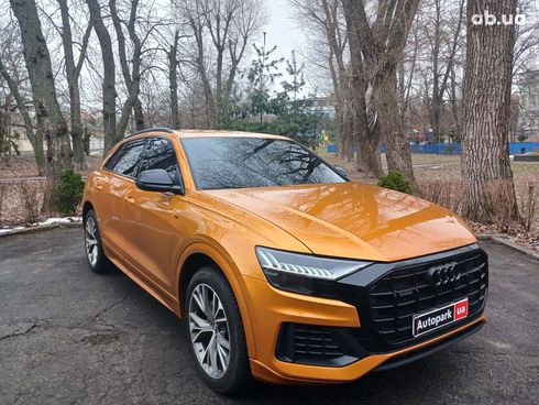 Audi Q8 2020 оранжевый - фото 3