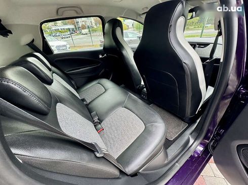Renault Zoe 2020 - фото 25
