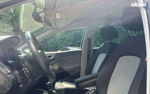 SEAT Ibiza 2013 - фото 10