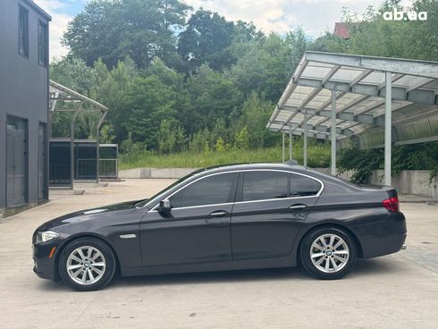 BMW 5 серия 2015 серый - фото 11