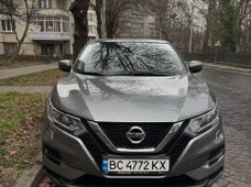 Продаж вживаних Nissan Qashqai 2021 року у Львові - купити на Автобазарі