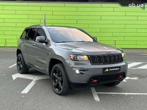 Jeep Grand Cherokee 2020 - фото 3