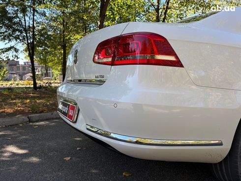 Volkswagen passat b7 2014 белый - фото 12