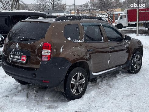 Renault Duster 2014 коричневый - фото 7