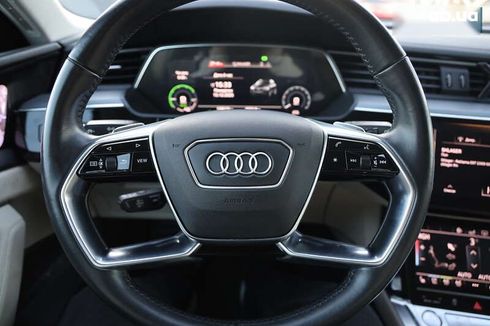 Audi E-Tron 2019 - фото 22