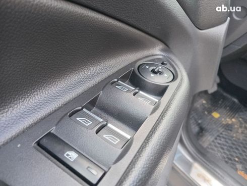 Ford Kuga 2017 серый - фото 18