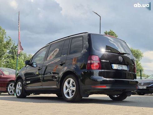 Volkswagen Touran 2008 - фото 19