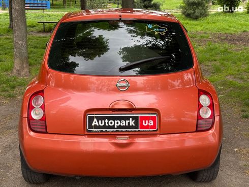 Nissan Micra 2004 оранжевый - фото 4