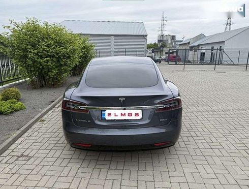 Tesla Model S 2019 - фото 5