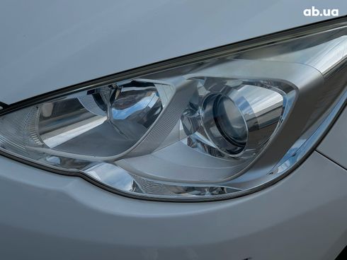 Toyota Aqua 2015 белый - фото 7