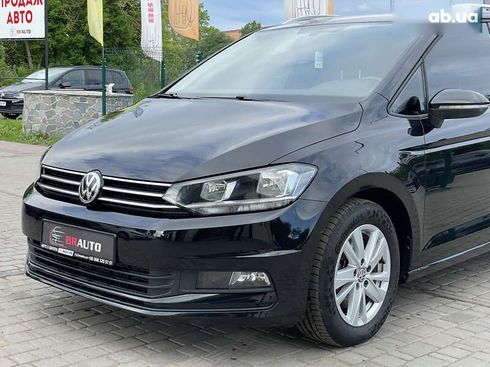 Volkswagen Touran 2020 - фото 4